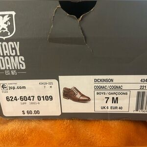 STACY ADAMS Boys Dress Shoe - Size 7 (USED)